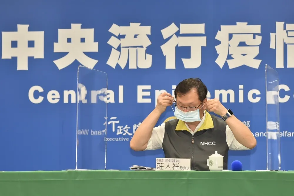 【至少接觸8人】桃園移工返泰5天確診　莊人祥：不排除在台感染