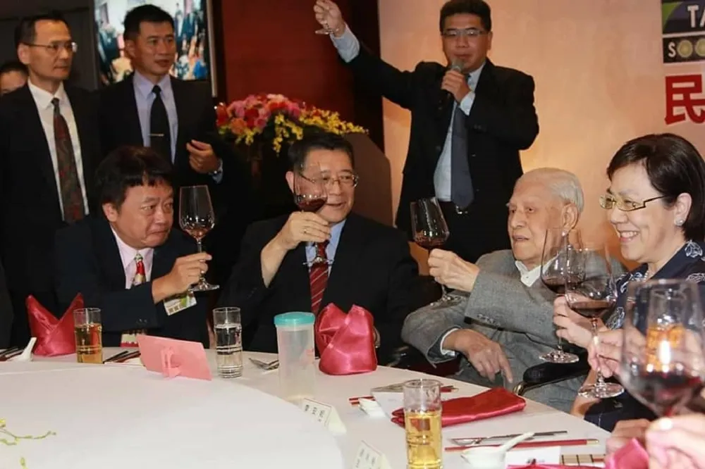 【李登輝病危】台聯再發聲明：李登輝精神方面「還是非常照顧台灣人民」