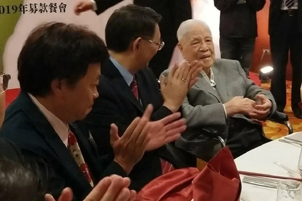 【李登輝病危】糗了！超前發布「哀悼文」　網媒聲稱被駭