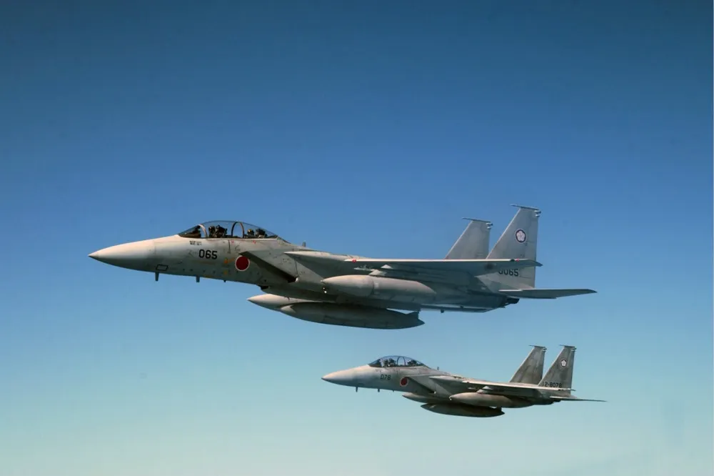 【日均兩次升空】中國軍機繞行次數暴增　讓日本戰機飛行員備感壓力