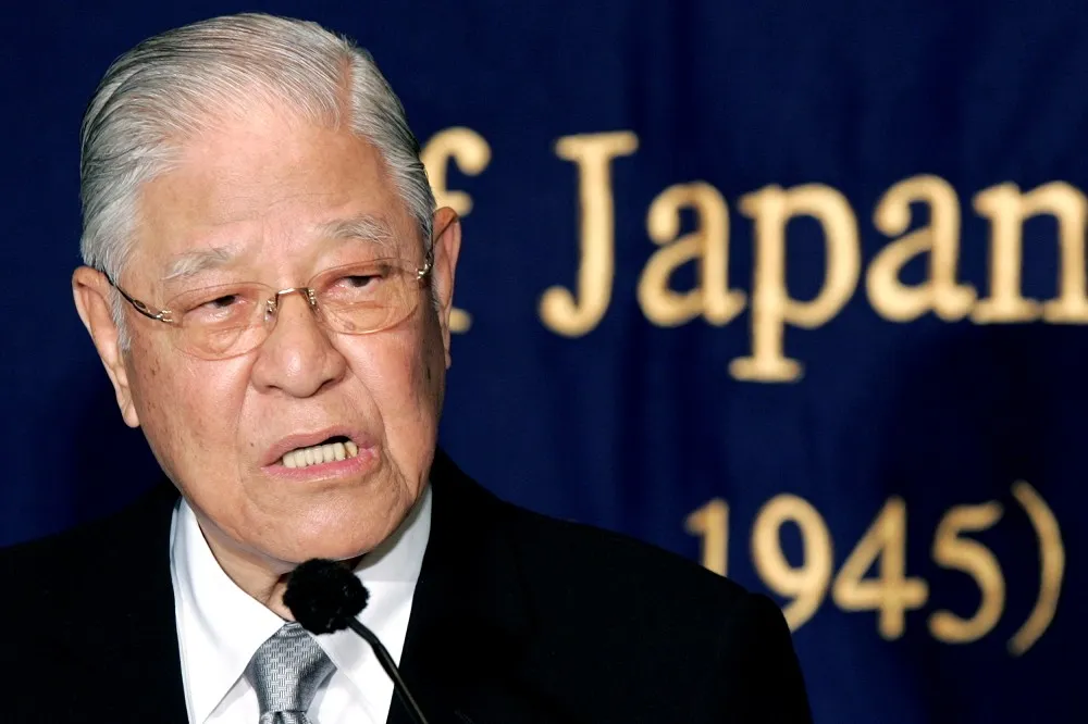 【李登輝辭世】《日經》以「台灣民主之父」哀悼　稱提高台灣國際地位、奪外省人政權
