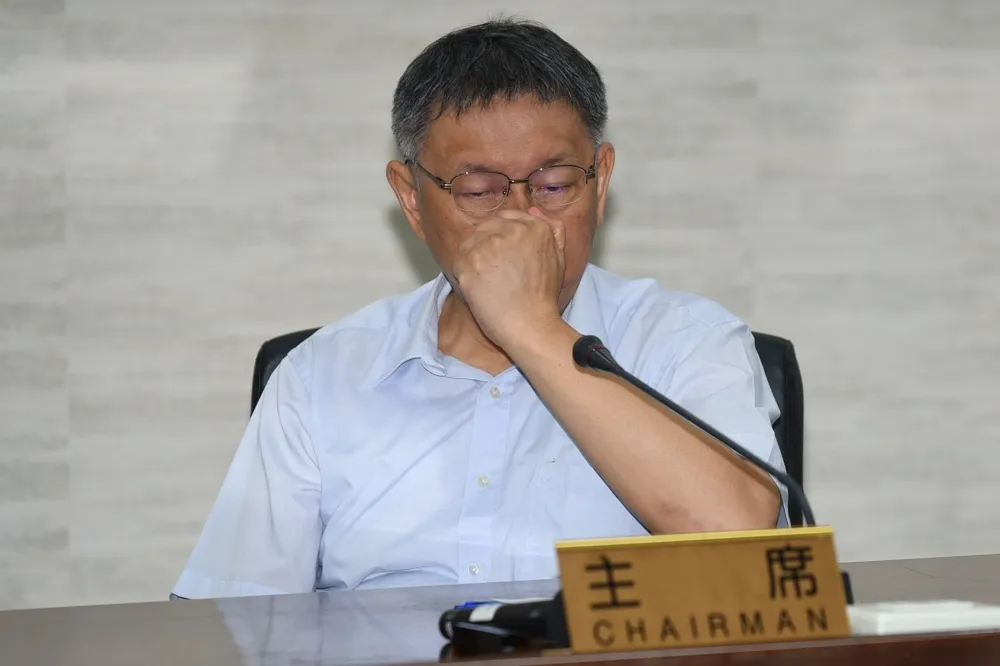 和碩將停車場變餐廳遲未改進　柯文哲竟飆建管處：再逼幾個自殺就可以