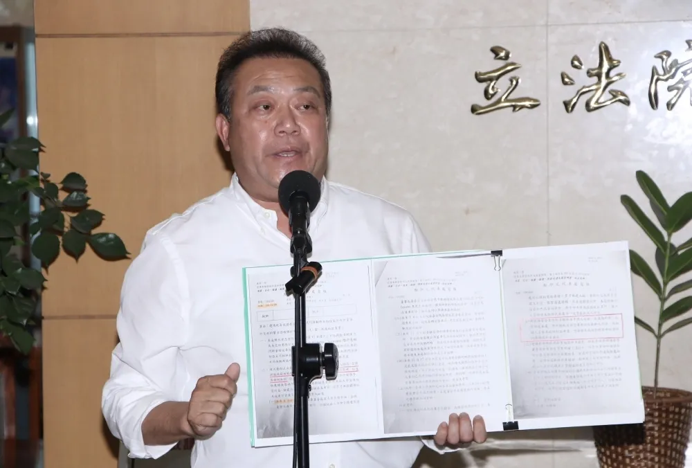 【快訊】蘇震清、徐永明等5現任立委疑收賄千萬　檢方依貪污罪全聲押禁見