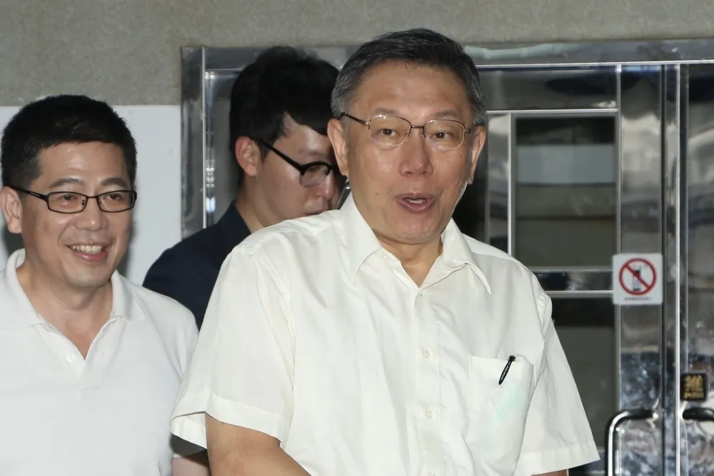 陳其邁「存款僅13萬」被批鬼才相信　柯文哲：我佛慈悲阿彌陀佛