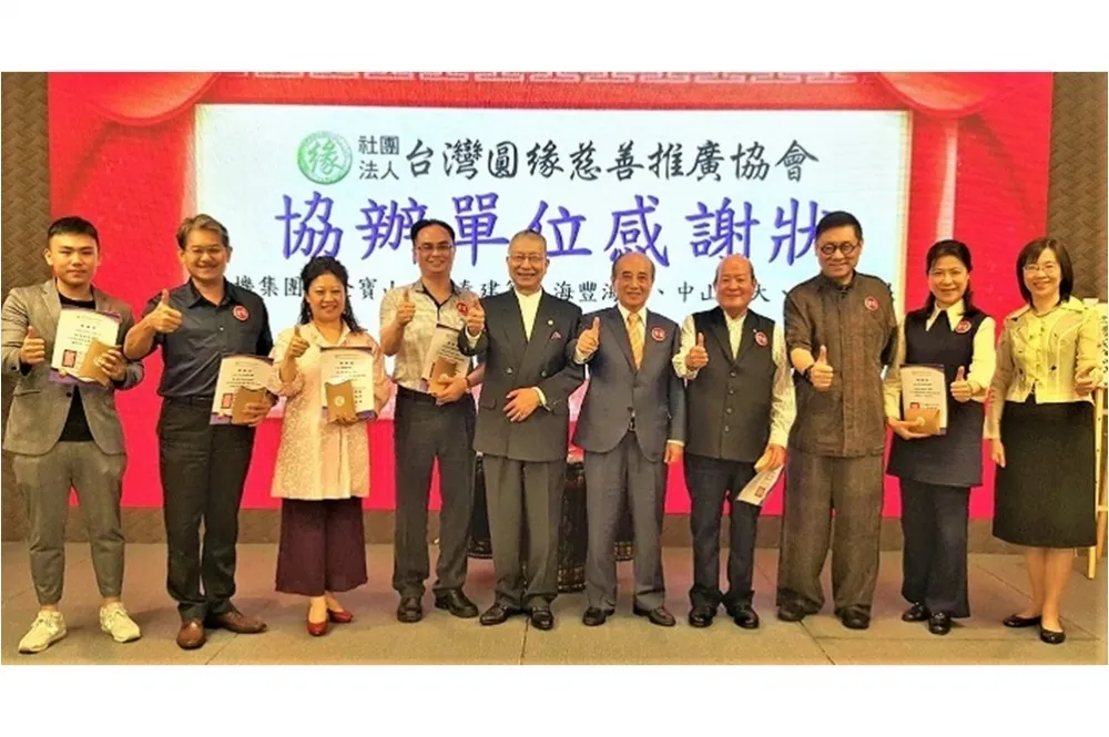 「以畫代花~愛心環保賀禮」　圓緣會以實際行動支持憨兒與幸福特派員！
