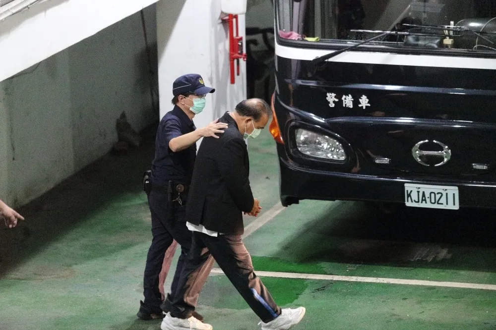 【國賄風暴】廖國棟助理「雜魚」多、丁復華喬藥爭議大　主僕落難不意外