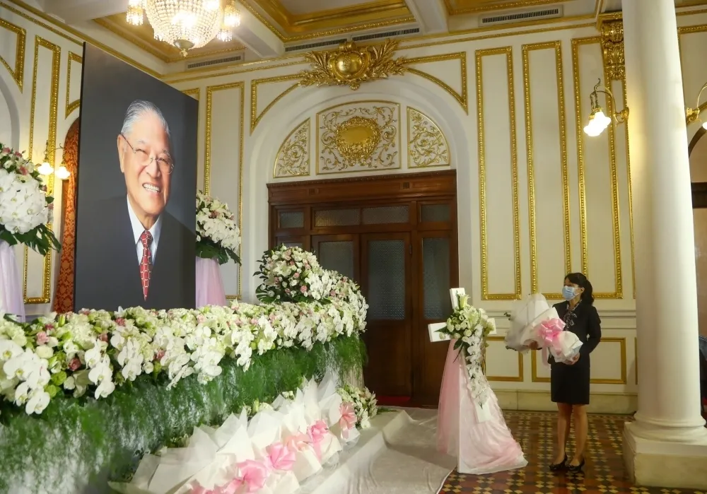 林向愷專欄：李登輝未盡之事－從右派統獨走向本土左右兩黨制