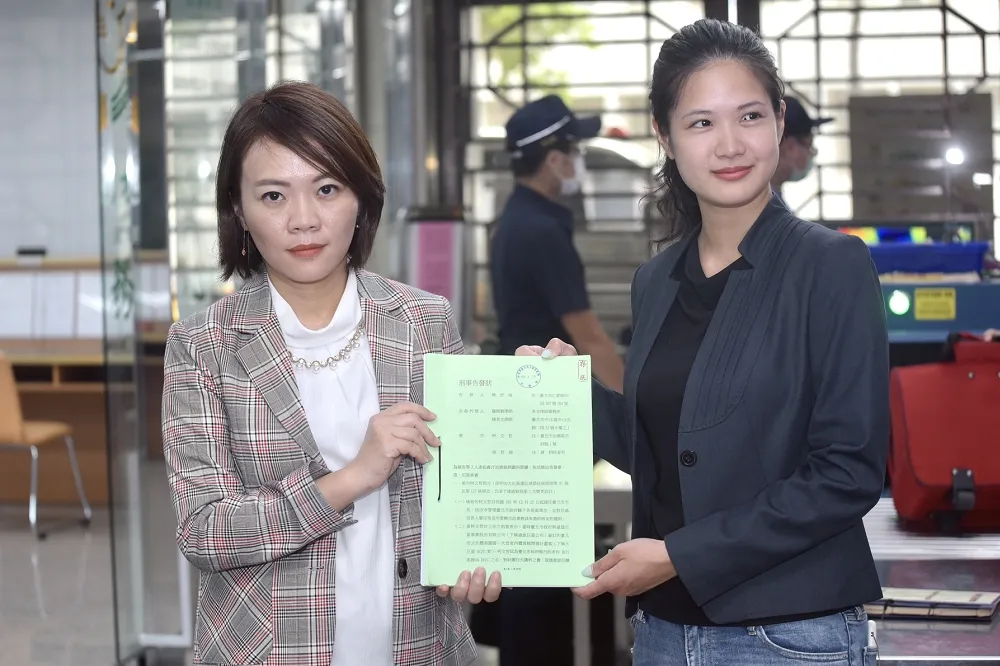 【內幕】簡舒培、林亮君告發柯文哲圖利遠雄　提行政訴願要中止大巨蛋復工