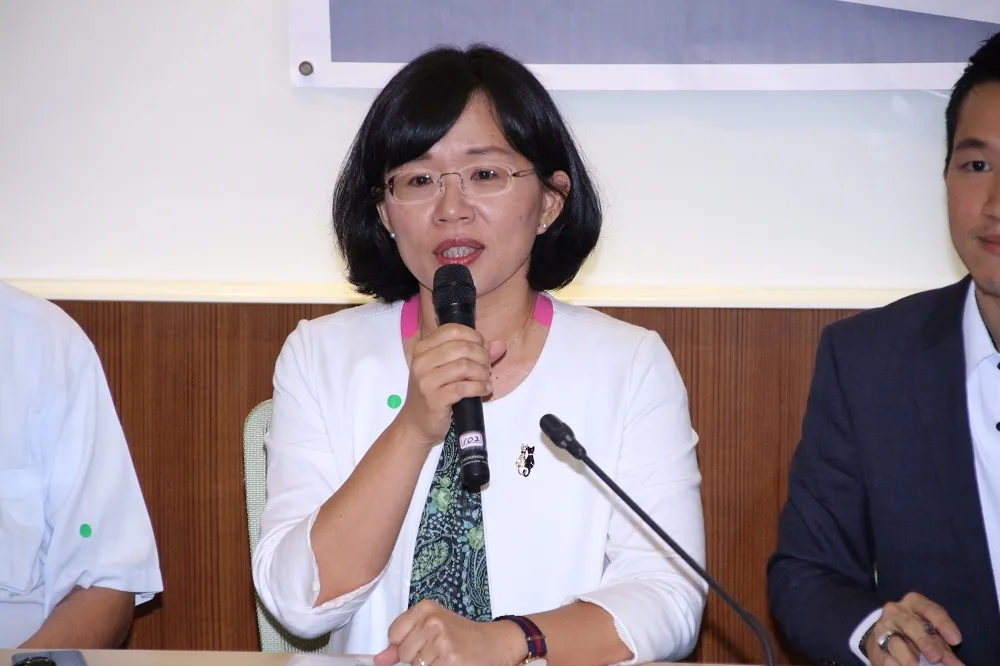 藍營酸小明返台靠小慧才有用　蘇巧慧斥：硬扣帽子匪夷所思
