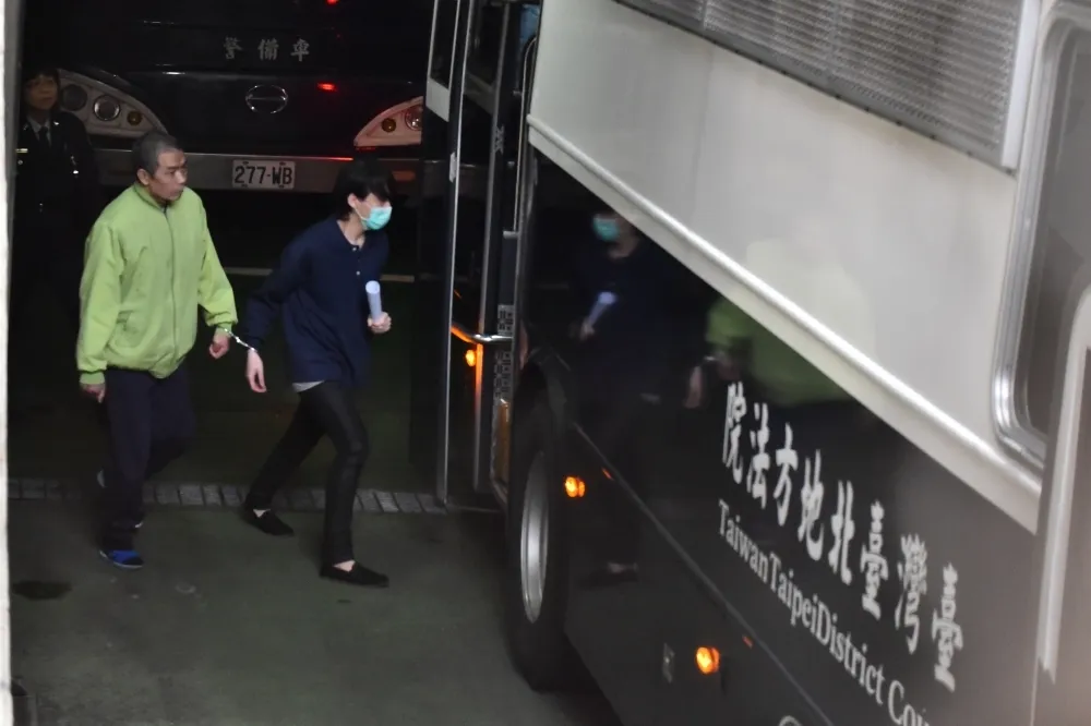 冒充國泰千金詐1.26億+扮李嘉誠秘書騙萬片口罩　北檢起訴黃琪求重刑