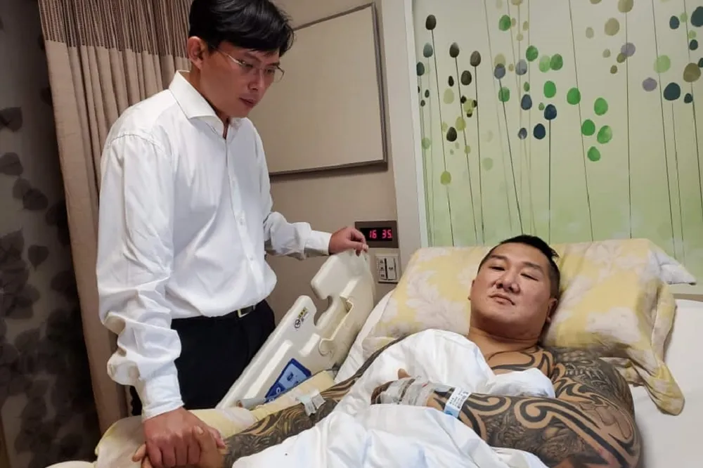 【館長中槍】瘋傳插旗台中遭黑幫反撲　找黃國昌任律師揪主謀