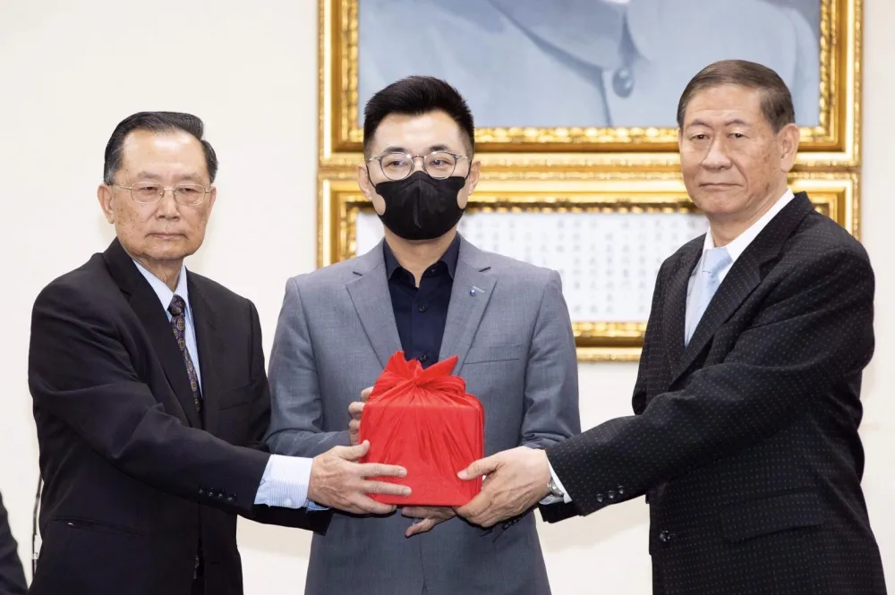 【黃復興存廢】勇於改革就不窩囊　擴大社會支持不怕被「綁架」