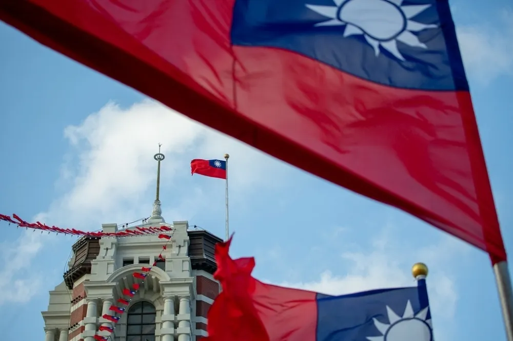 投書：中共為憲政外藍綠共同的對手