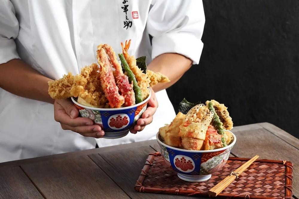 挑戰最狂天丼！金子半之助帝王蟹 X 30 公分穴子魚「極上天丼」千元有找