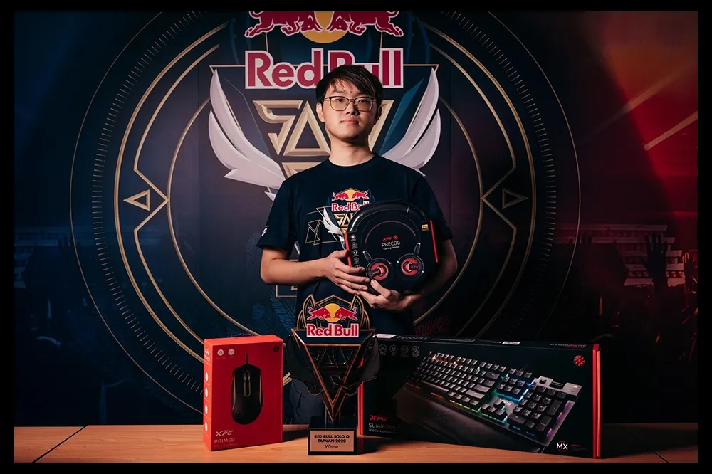 Red Bull SOLO Q 前職業選手楓之雪 0 敗奪冠！代表台灣出征世界單挑大賽！