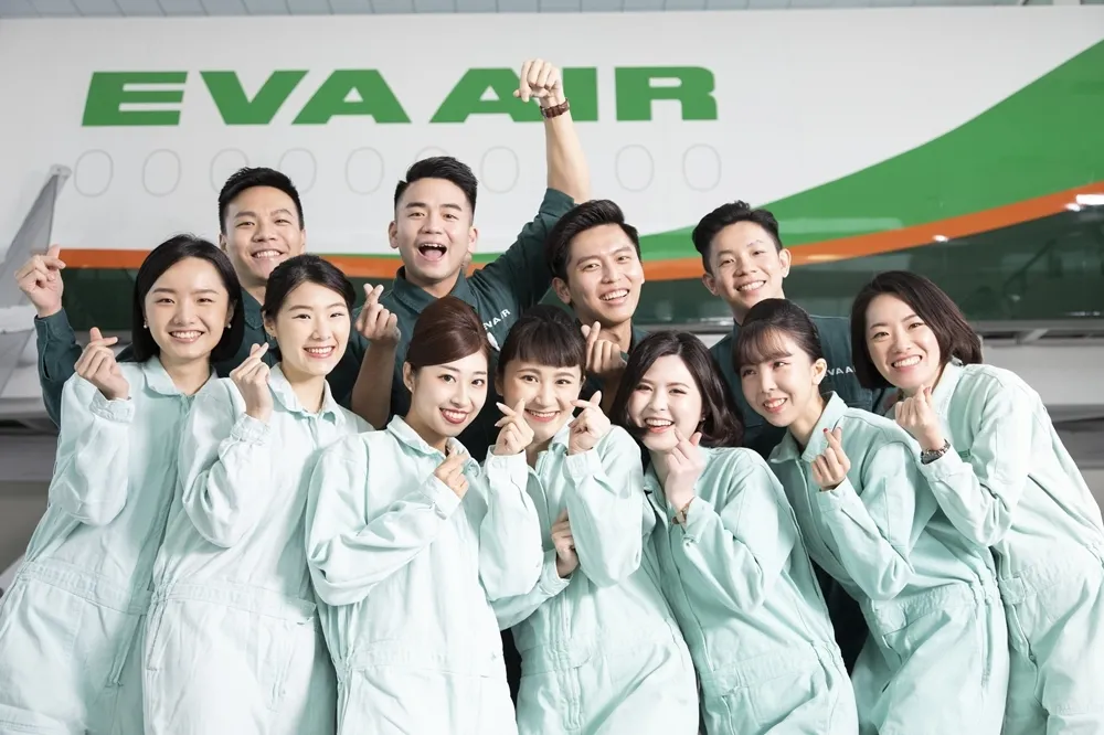 一圓你的機長、空姐夢！長榮航空職人體驗營即日起開放報名