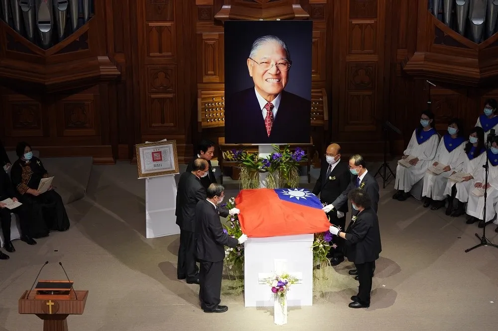 【告別李登輝】「台灣要交給你們了」　回顧李登輝從政人生縮影