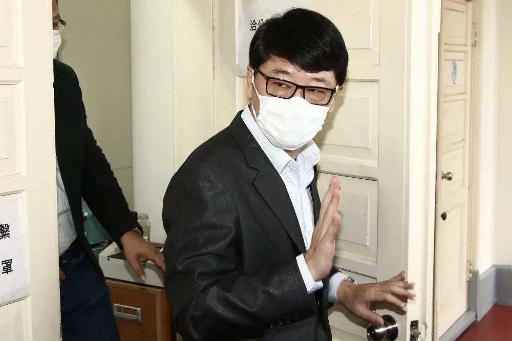 趙正宇回到立院喊冤　「加入民進黨黨團運作」之後再說