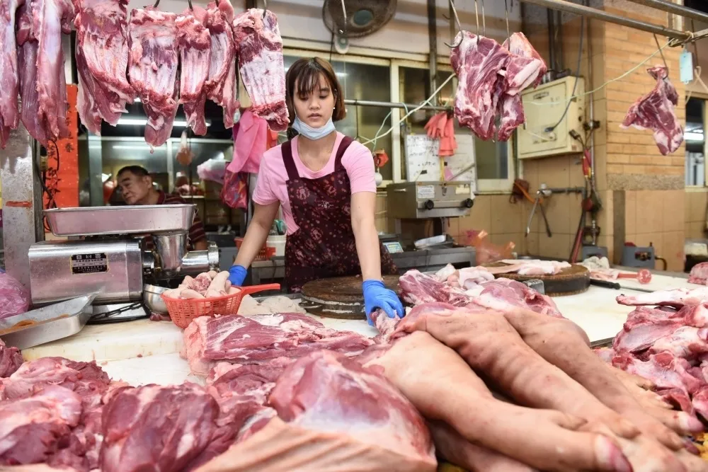 中秋前物價調查：國內豬肉、蔬果跌價　2成3月餅售價上漲