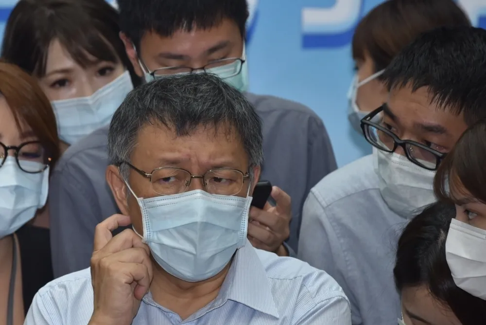 陳嘉宏專欄：柯文哲掏空了自己的地基
