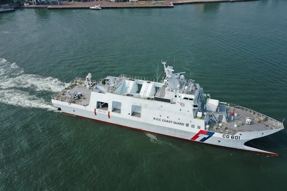 【獨家片】海巡700噸級安平艦　10/8起啟動1個月海上測試