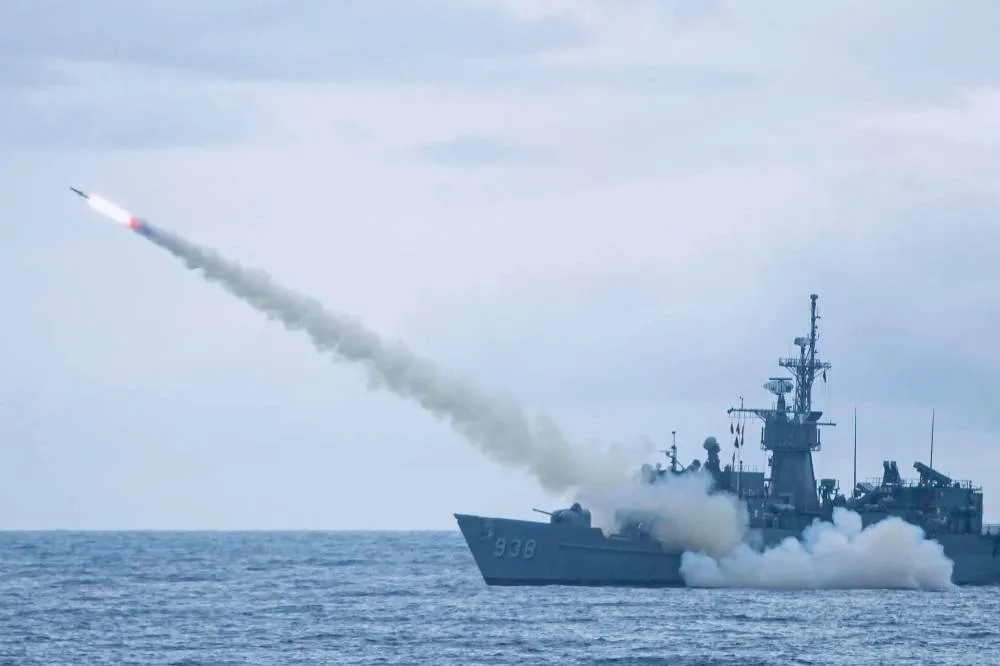 【反制解放軍】海軍9日至27日在西南海域　密集進行「空層空域」軍演