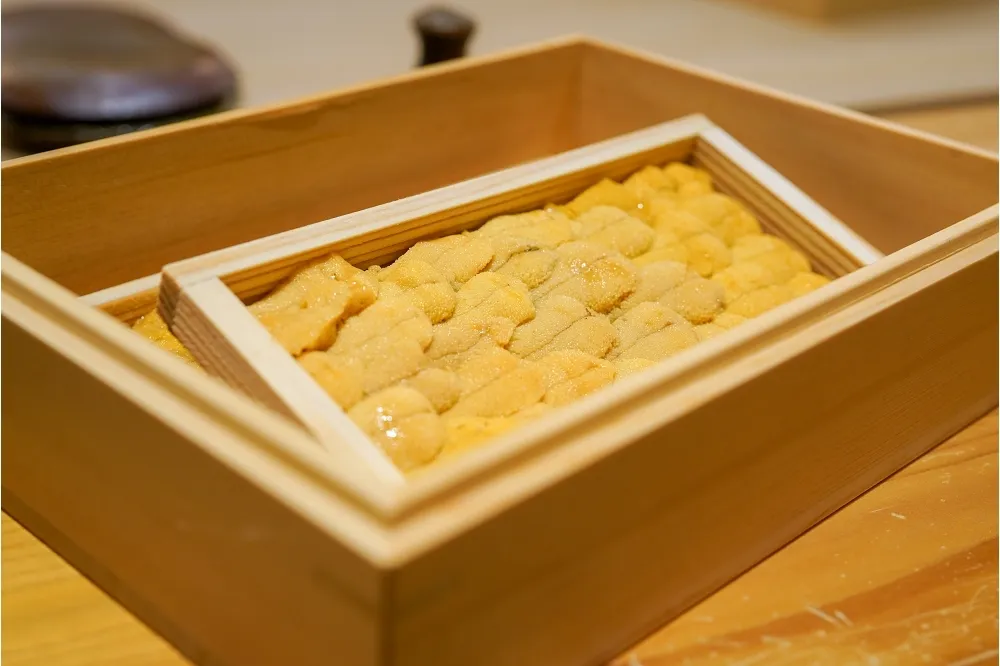 一瓶礦泉水　讓我愛上這間米其林餐盤推薦的日本料理　