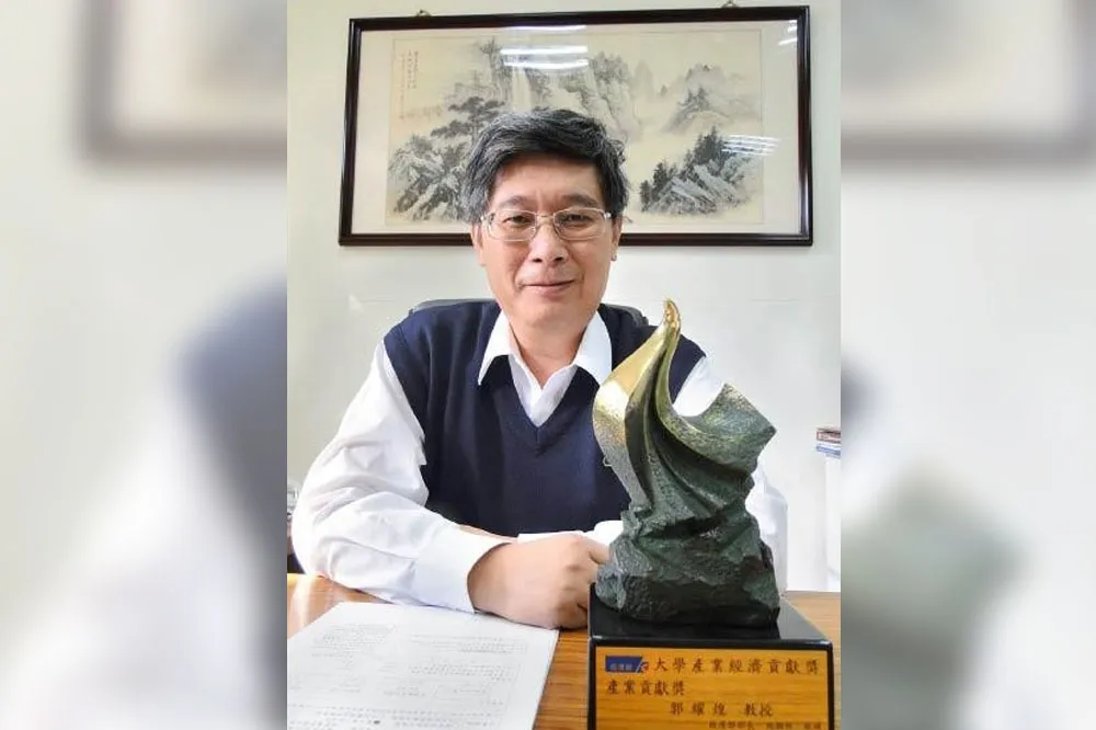 新任政委郭耀煌到任　蘇貞昌：借重長才推動數位發展