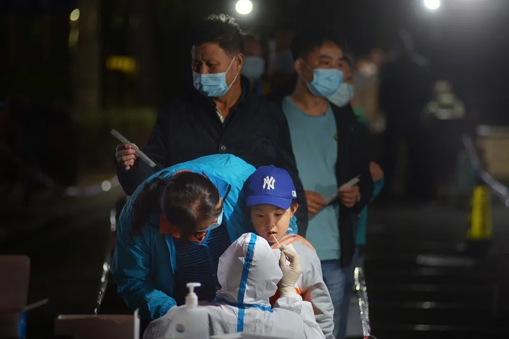 青島不眠夜　大疫前的致命錯誤