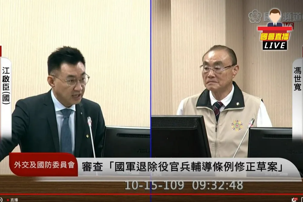 【直播】吳怡農拋「在家當兵」說　馮世寬：他是渣男不要聽他的