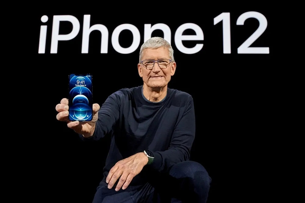 【台幣強升】台灣iPhone 12仍貴美國4000元　央行總裁點出2原因