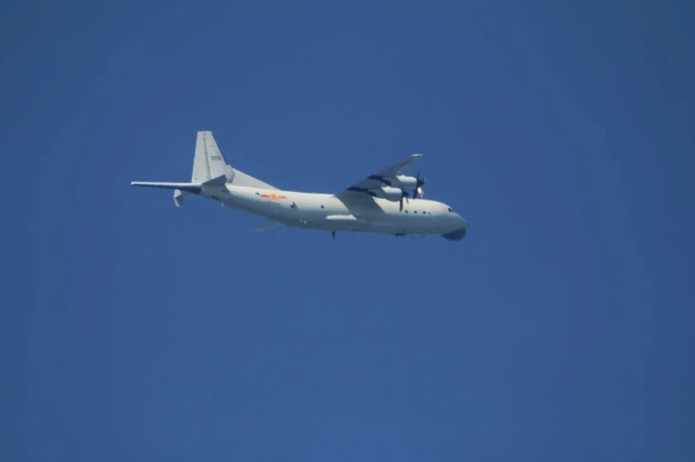 解放軍反潛機15日晚又來了　在我西南空域折返飛行