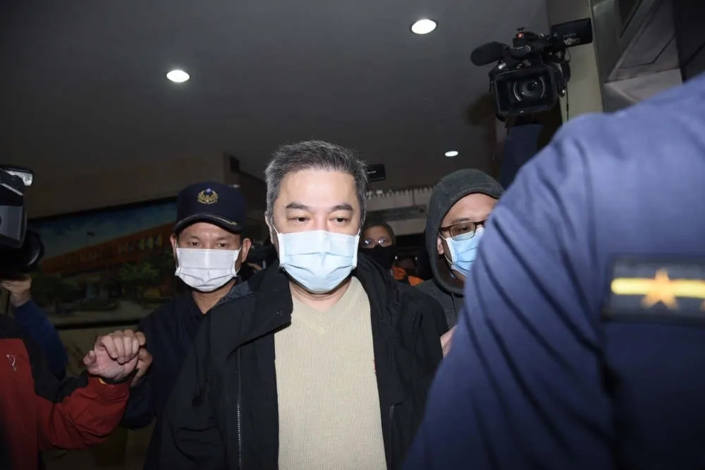 【遠航掏空案】掏1億元換自由　地院裁准張綱維交保