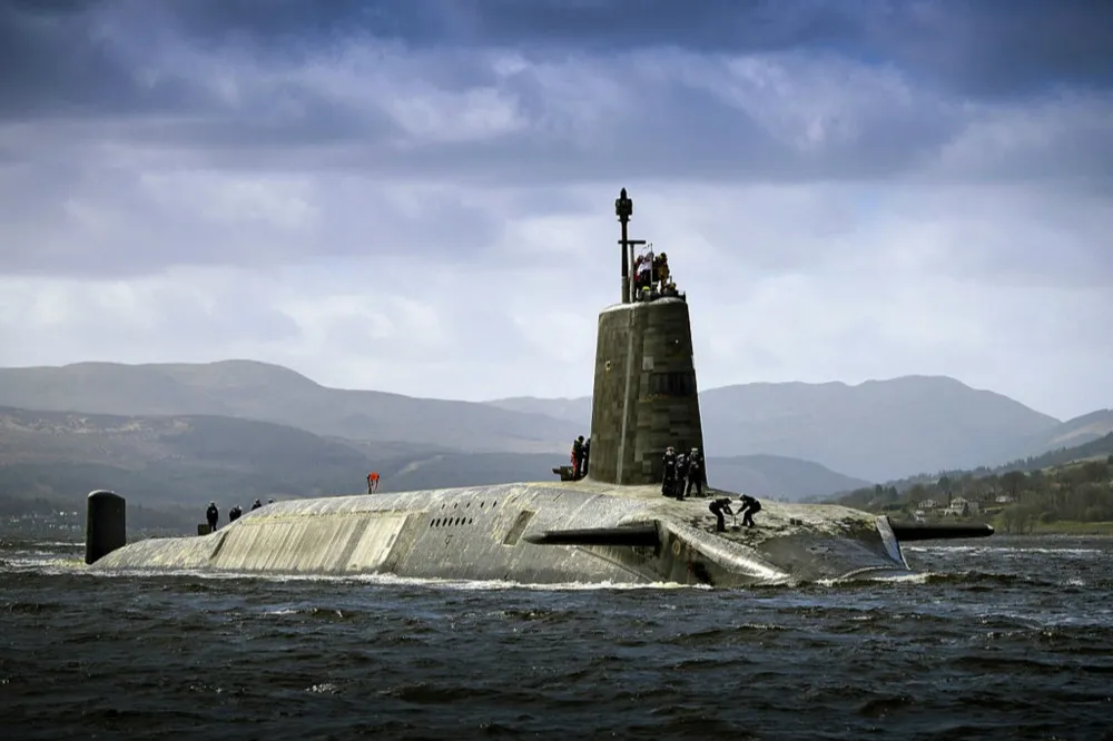 酒醉值勤嚇壞同袍　英國「警戒號」潛艦武器官遭起訴調查