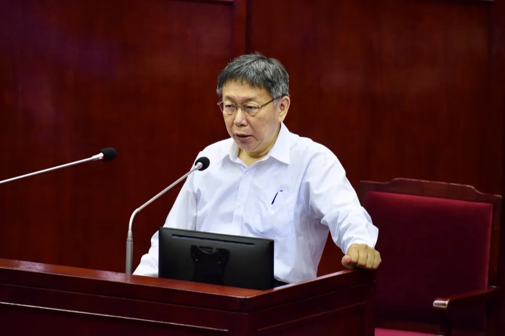 雙北互爭環狀線經營權　柯文哲籲中央協調：不可能給侯友宜