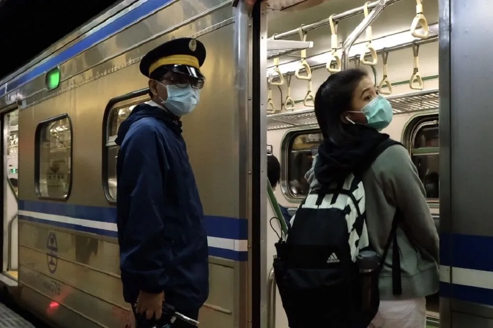 同一天3列車出包　台鐵局道歉了