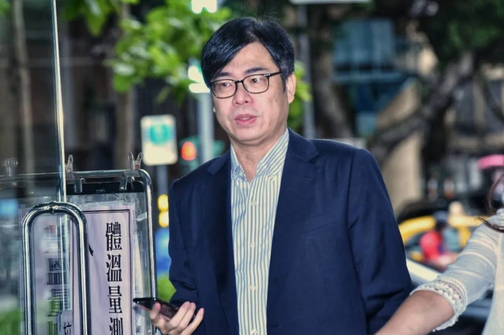 高雄酒駕累犯警遭記兩大過免職　陳其邁：警察最壞示範