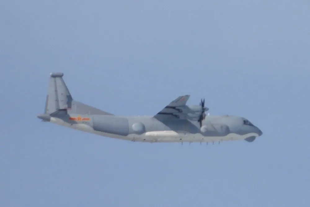解放軍機1天內擾台2次　運9及運8上下午各航經我ADIZ