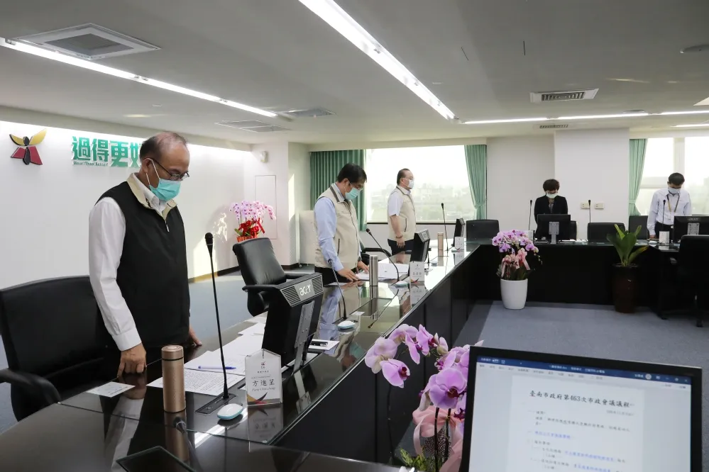 黃偉哲再次誠摯道歉  宣布開啟點亮偏鄉計畫