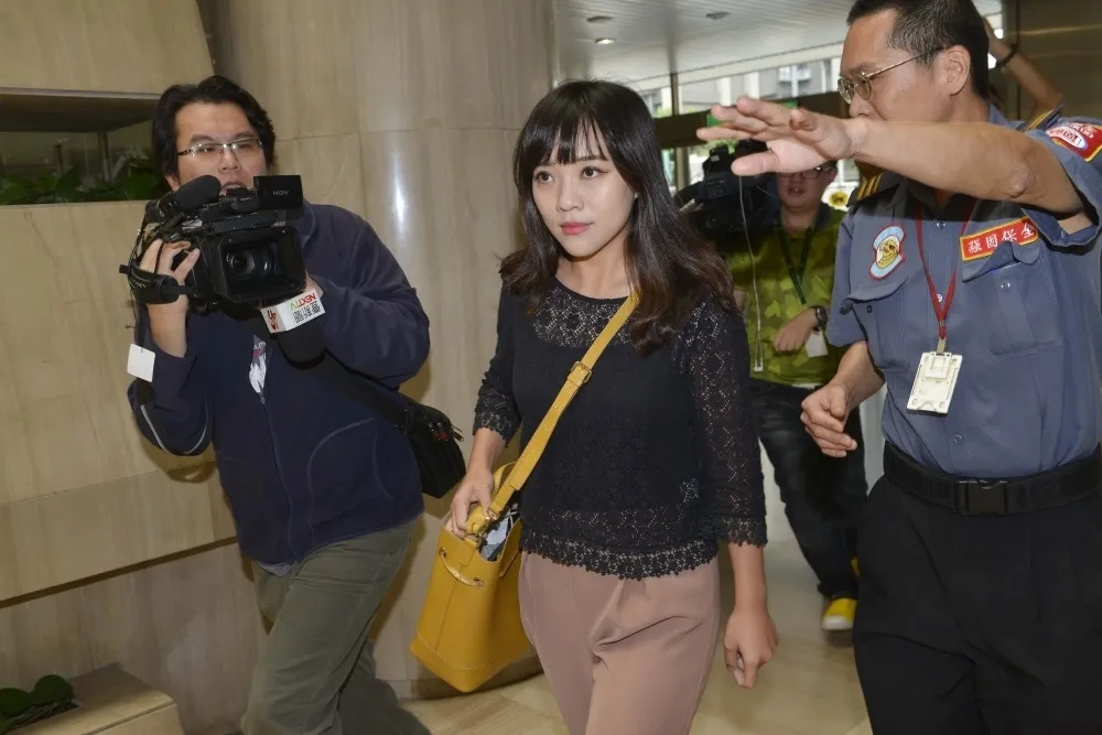 參加同志遊行被羞辱「互舔鮑魚」　黃捷硬起來告：不再隱忍