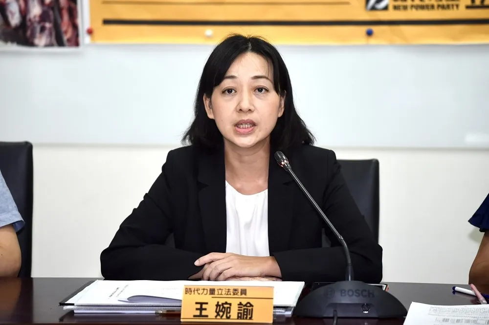 王婉諭控兒少小組停擺7個月　蘇貞昌：因疫情改化整為零專案會議