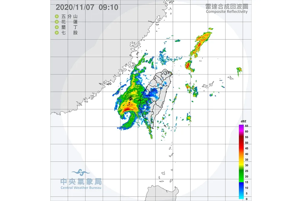 【閃電陸警解除】3縣市發布大雨特報　北台灣下午開始「轉涼雨增」