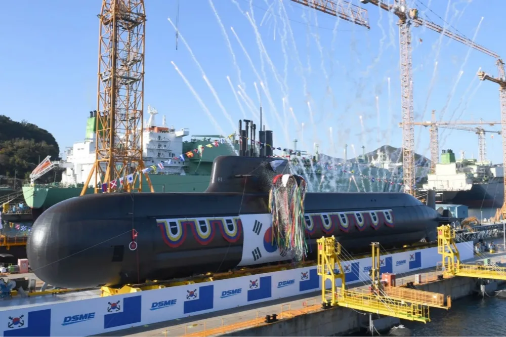 【國防自主】以抗日將領「安武」命名　南韓自製3千噸級柴電潛艦下水