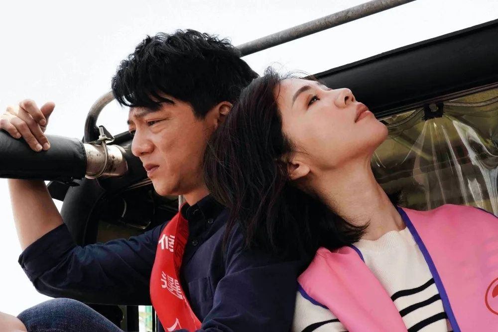 【俗女養成記公視再映】「你看陳嘉玲的眼神很有愛喔」　藍葦華很怕老婆吃醋裝傻