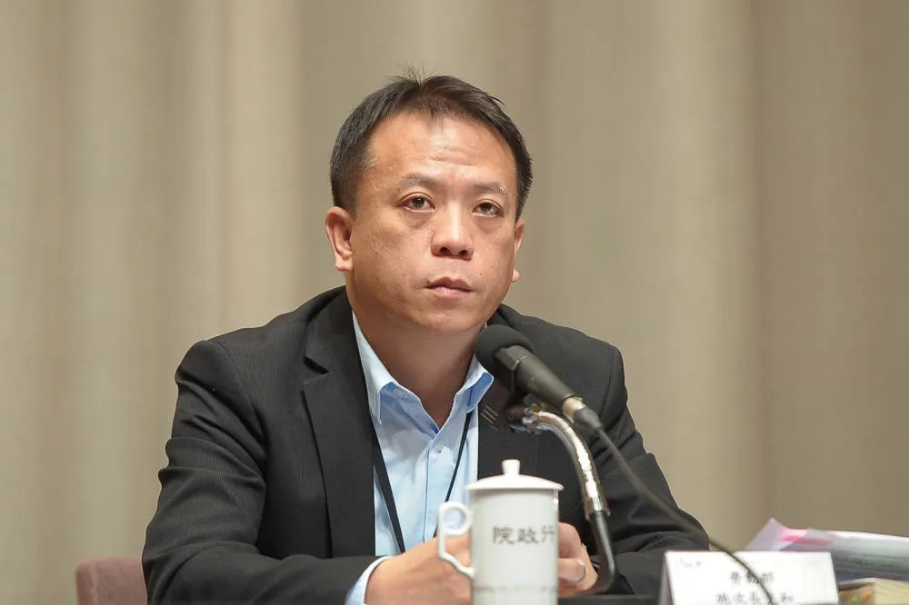 國發會副主委出缺　行政院宣布：由總統府秘書施克和接任