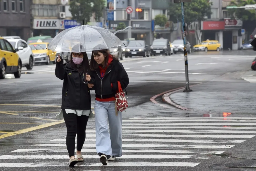 北北基宜大雨特報　東北季風影響恐下探14度「下周更冷」