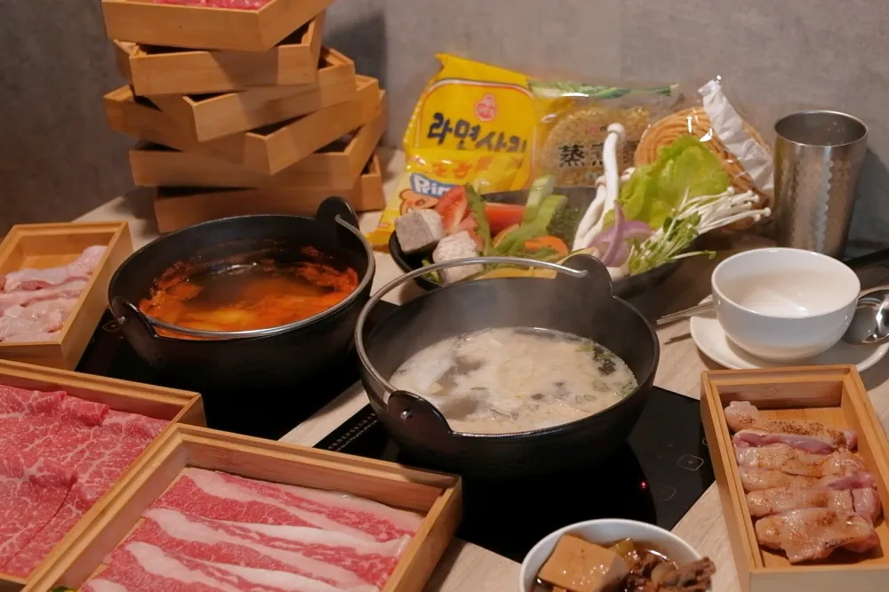 【影片】築間新品牌「日暮裏」12/4 進軍台北！頂級冷藏和牛多種肉品吃到飽 458 元起　
