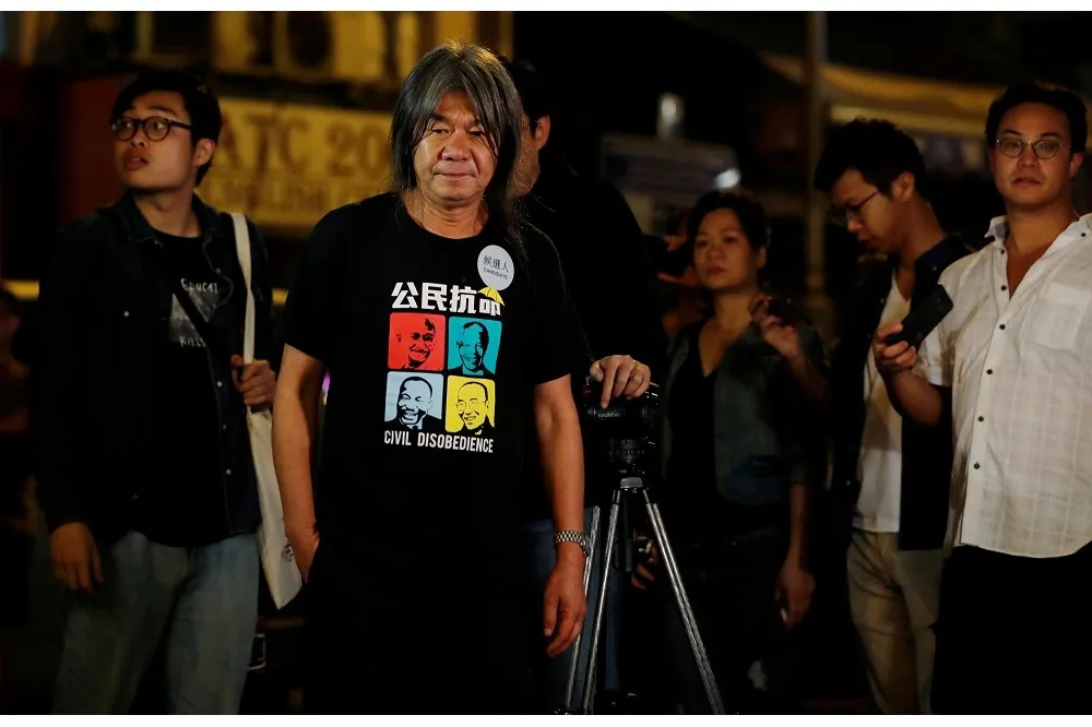 8日港府以「煽惑他人非法集會」罪名　逮捕長毛等8名民主派成員