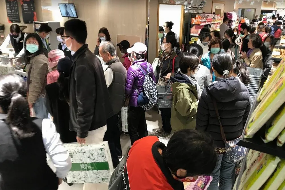 廣三SOGO超市開幕首日人氣爆棚　民眾驚喊百貨版Costco