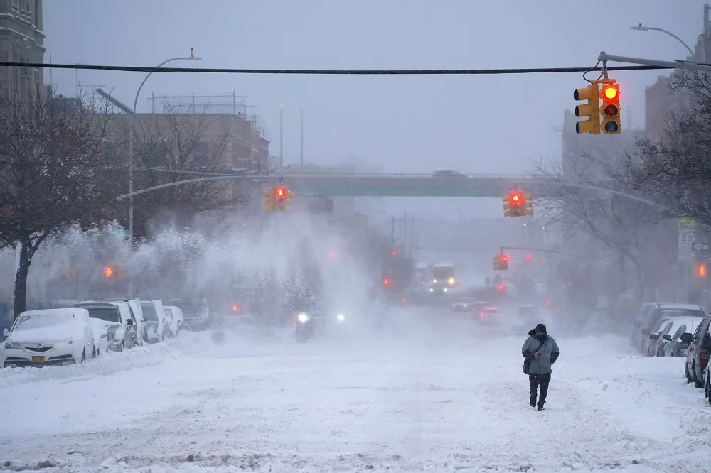 暴風雪席捲美國新英格蘭6州　多地降雪破紀錄